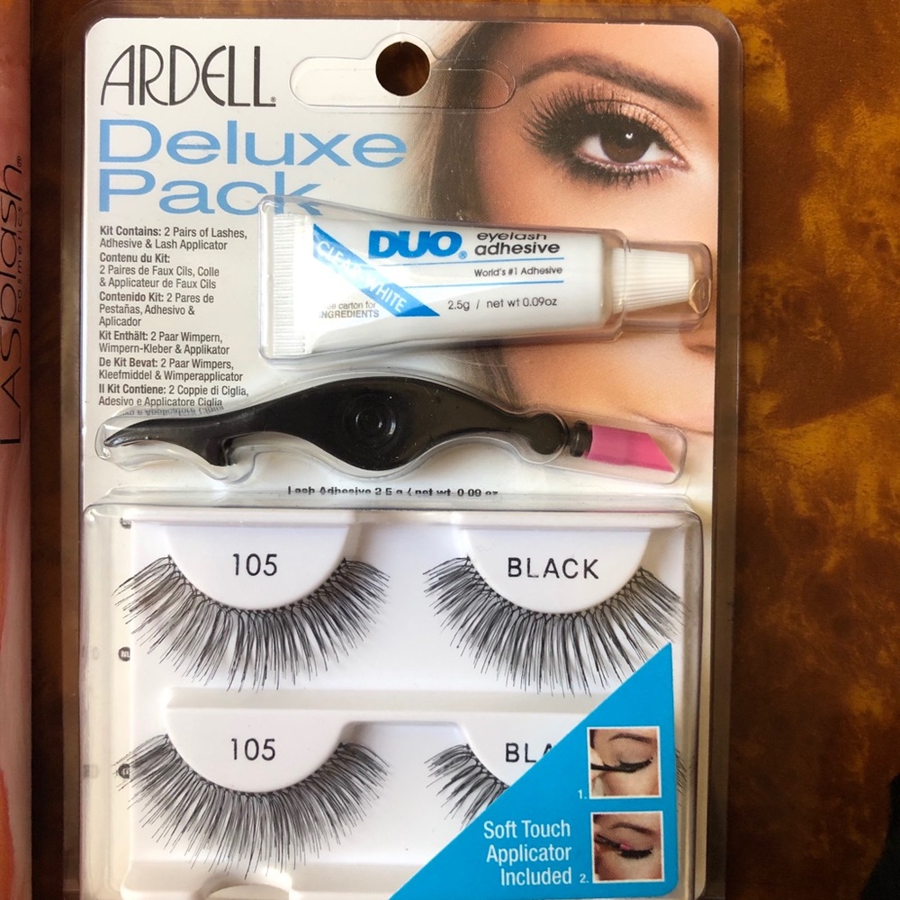 Eyelashes - Picture 4 of 5